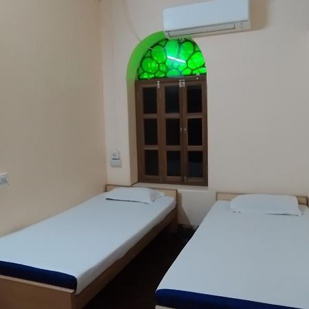 Shaw Guest House Kolkata Eksteriør bilde