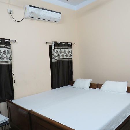 Shaw Guest House Kolkata Eksteriør bilde