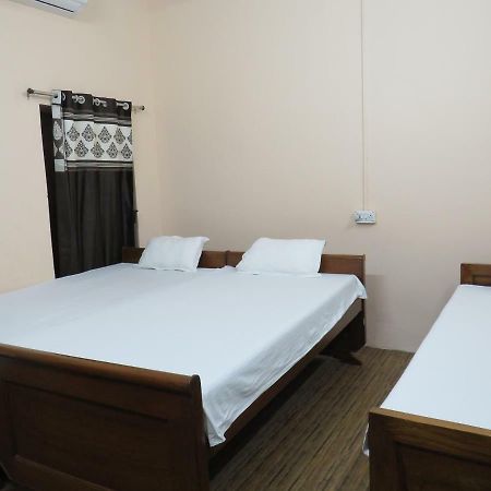 Shaw Guest House Kolkata Eksteriør bilde