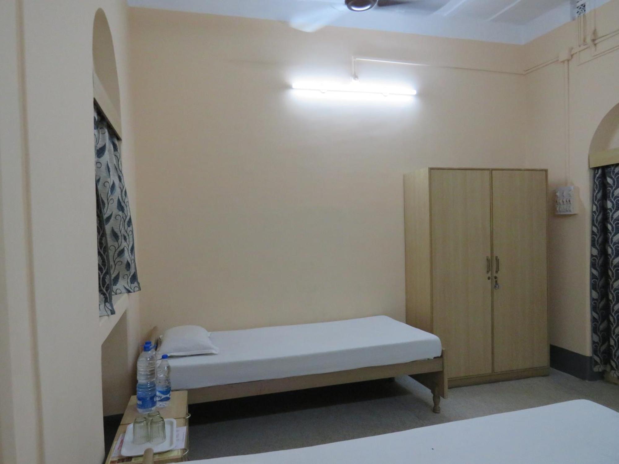 Shaw Guest House Kolkata Eksteriør bilde