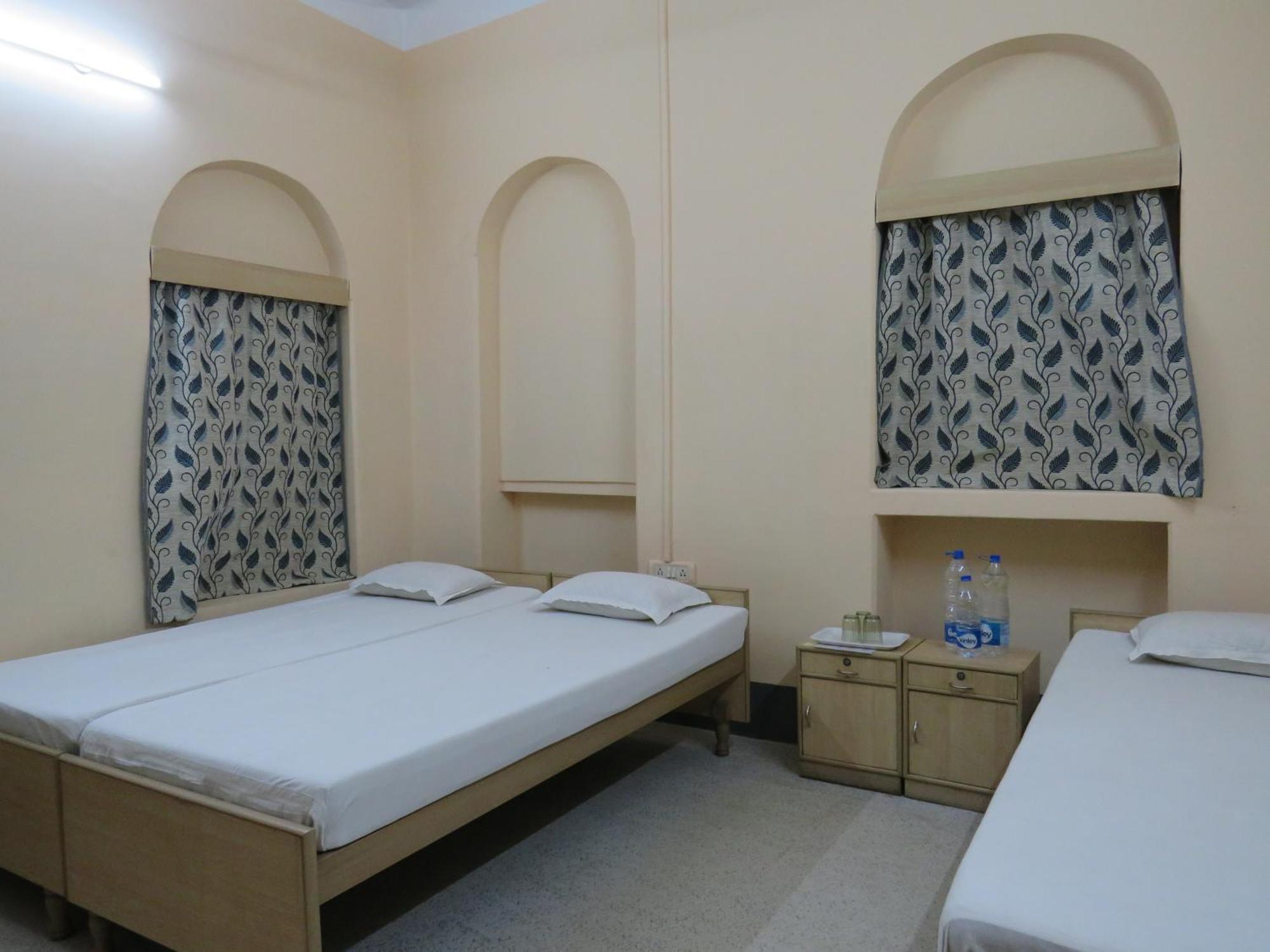 Shaw Guest House Kolkata Eksteriør bilde